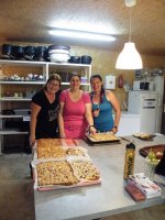 07. Táče s višněmi